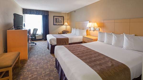  - SureStay Plus by Best Western Roanoke Rapids - I-95, Exit 171