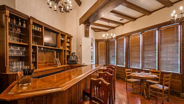 Bar - Best Western Premier Mariemont Inn Cincinnati