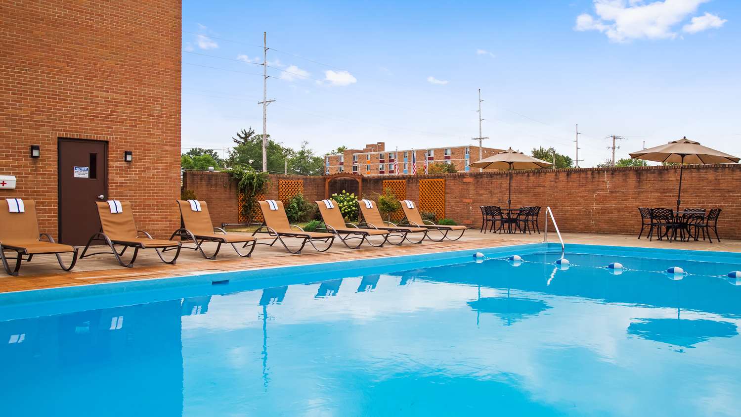 Best Western Plus Wooster Hotel & Conference Center, OH See Discounts