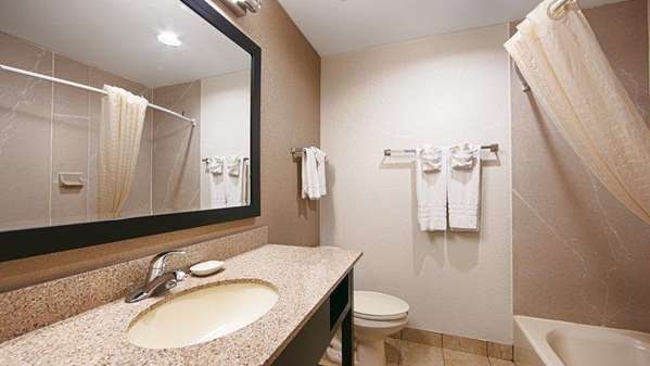  - Best Western Suites Columbus - I-70, Exit 91
