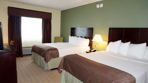  - Best Western Inn & Suites Airport Brook Park - I-71, Exit 237
