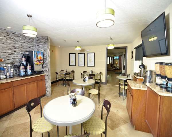 Amenities - Best Western Hotel Norwalk