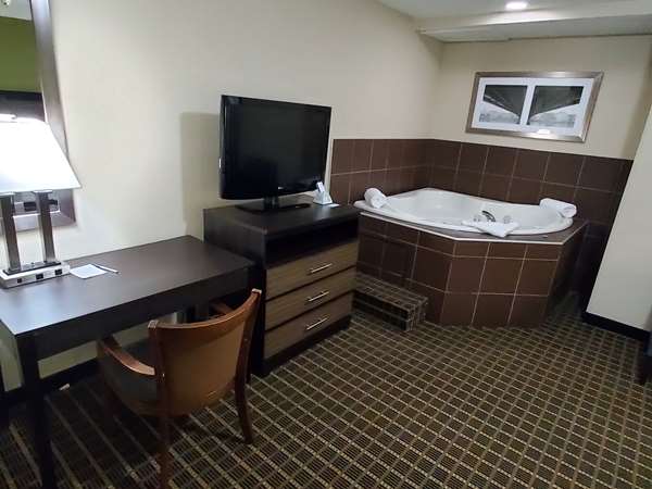 Suite - Best Western Adena Inn Chillicothe