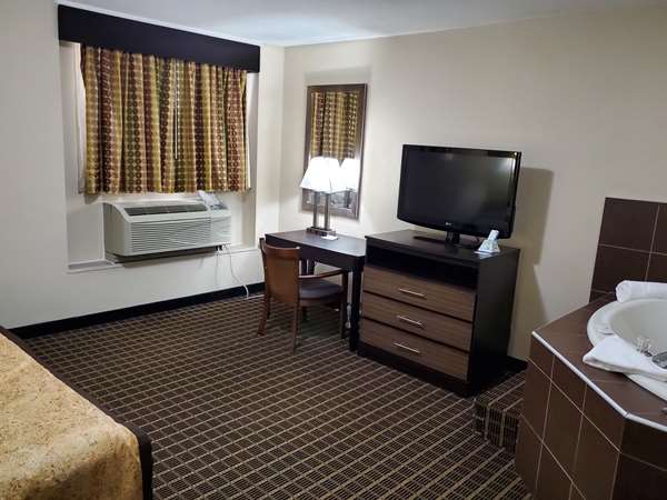 Suite - Best Western Adena Inn Chillicothe