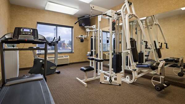 Fitness/ Exercise Room - Best Western Penn-Ohio Inn & Suites Hubbard - I-80, Exit 234