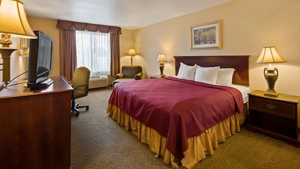  - Best Western Penn-Ohio Inn & Suites Hubbard - I-80, Exit 234