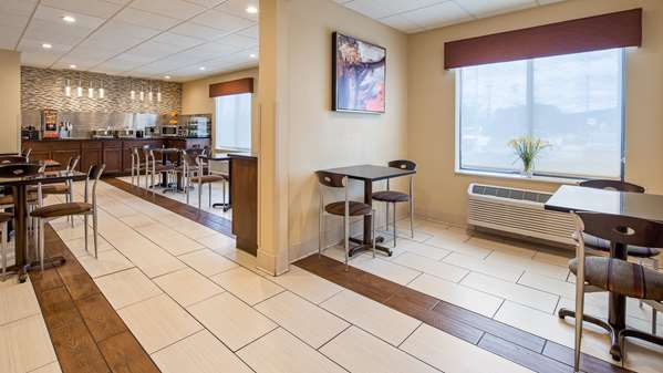 Amenities - Best Western B R Guest Zanesville - I-70, Exit 160