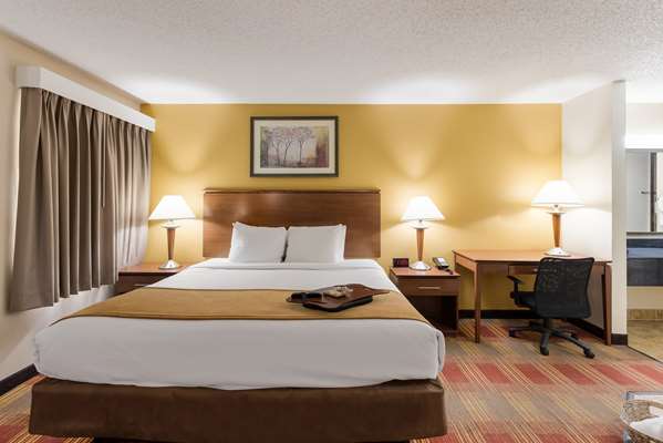  - Best Western Lakewood Inn Hebron
