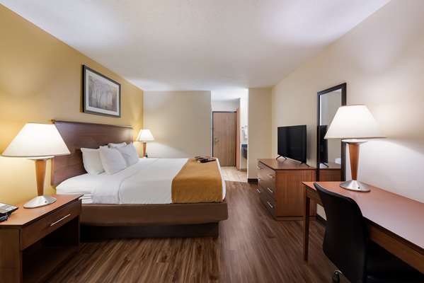 - Best Western Lakewood Inn Hebron