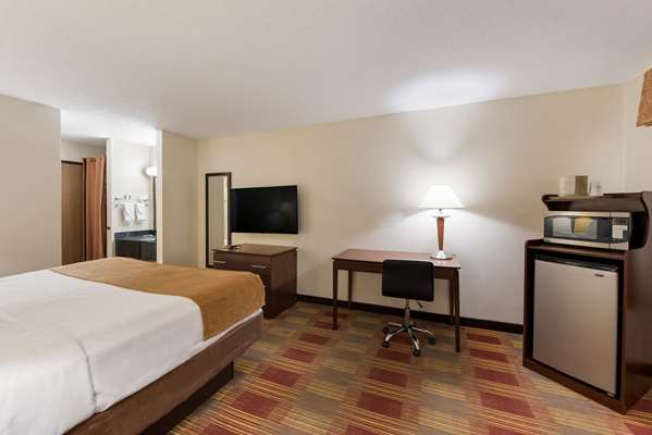 Suite - Best Western Lakewood Inn Hebron