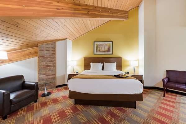 Suite - Best Western Lakewood Inn Hebron