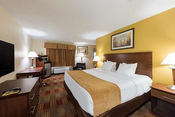 Suite - Best Western Lakewood Inn Hebron