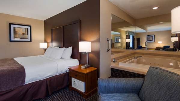 Suite - Best Western Port Columbus Hotel Airport - I-670, Exit 9