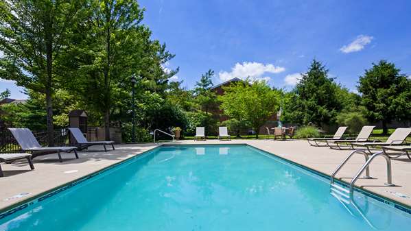 Pool - Best Western Plus Hannaford Inn & Suites Cincinnati - I-71, Exit 12