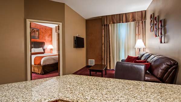  - Best Western Plus Hannaford Inn & Suites Cincinnati - I-71, Exit 12