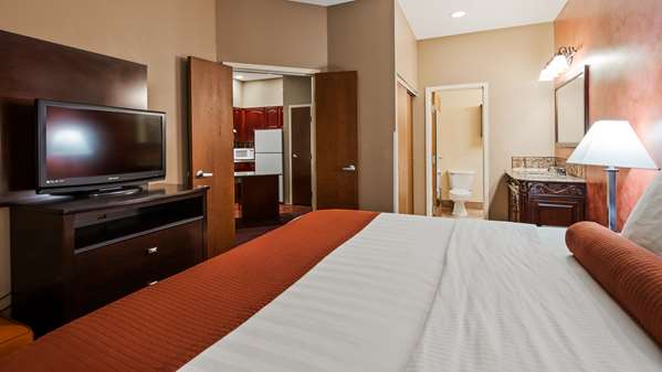  - Best Western Plus Hannaford Inn & Suites Cincinnati - I-71, Exit 12