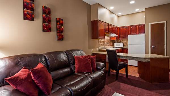  - Best Western Plus Hannaford Inn & Suites Cincinnati - I-71, Exit 12