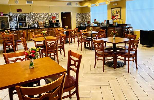 Amenities - Best Western Plus Hannaford Inn & Suites Cincinnati - I-71, Exit 12