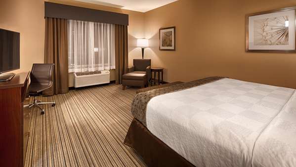  - Best Western Plus Boardman Inn & Suites Poland - I-680, Exit 11
