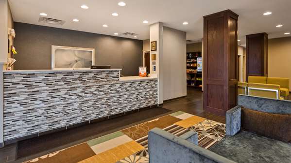  - Best Western Plus Boardman Inn & Suites Poland - I-680, Exit 11