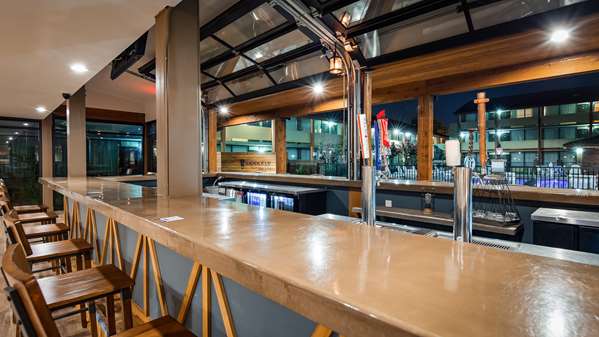 Restaurant - Best Western Plus Saddleback Inn Oklahoma City - I-40, Exit 145