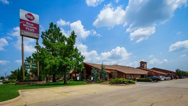 Exterior view - Best Western Plus Saddleback Inn Oklahoma City - I-40, Exit 145