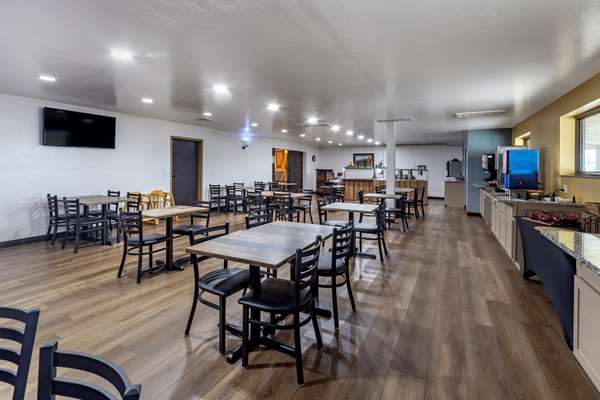 Amenities - Best Western Plus Saddleback Inn Oklahoma City - I-40, Exit 145