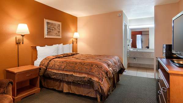  - Best Western Airport Inn Tulsa - I-244, Exit 14