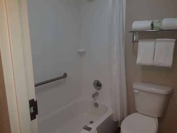  - Best Western TimberRidge Inn Grove