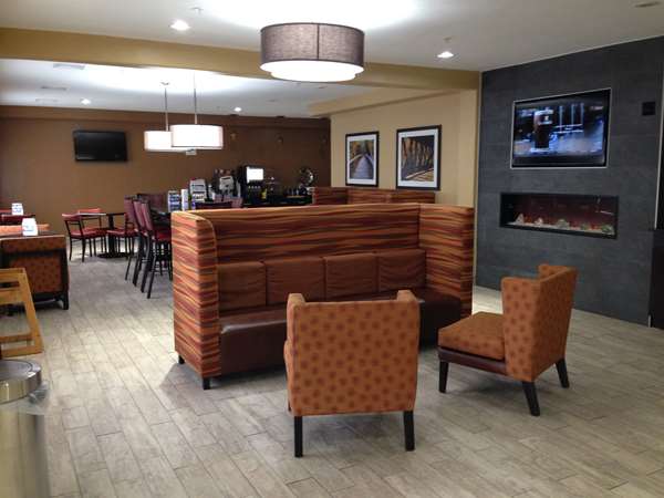 - Best Western Greentree Inn & Suites Moore - I-35, Exit 118