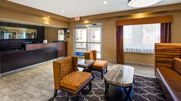  - Best Western Greentree Inn & Suites Moore - I-35, Exit 118