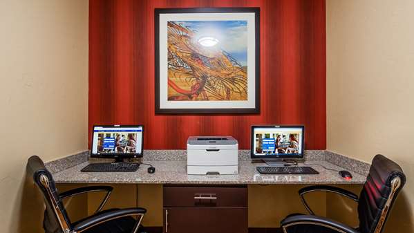 Conference Area - Best Western Greentree Inn & Suites Moore - I-35, Exit 118