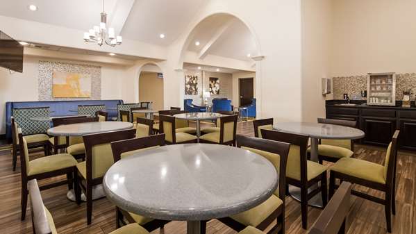 Amenities - Best Western Plus Tulsa Inn & Suites - I-44, Exit 231