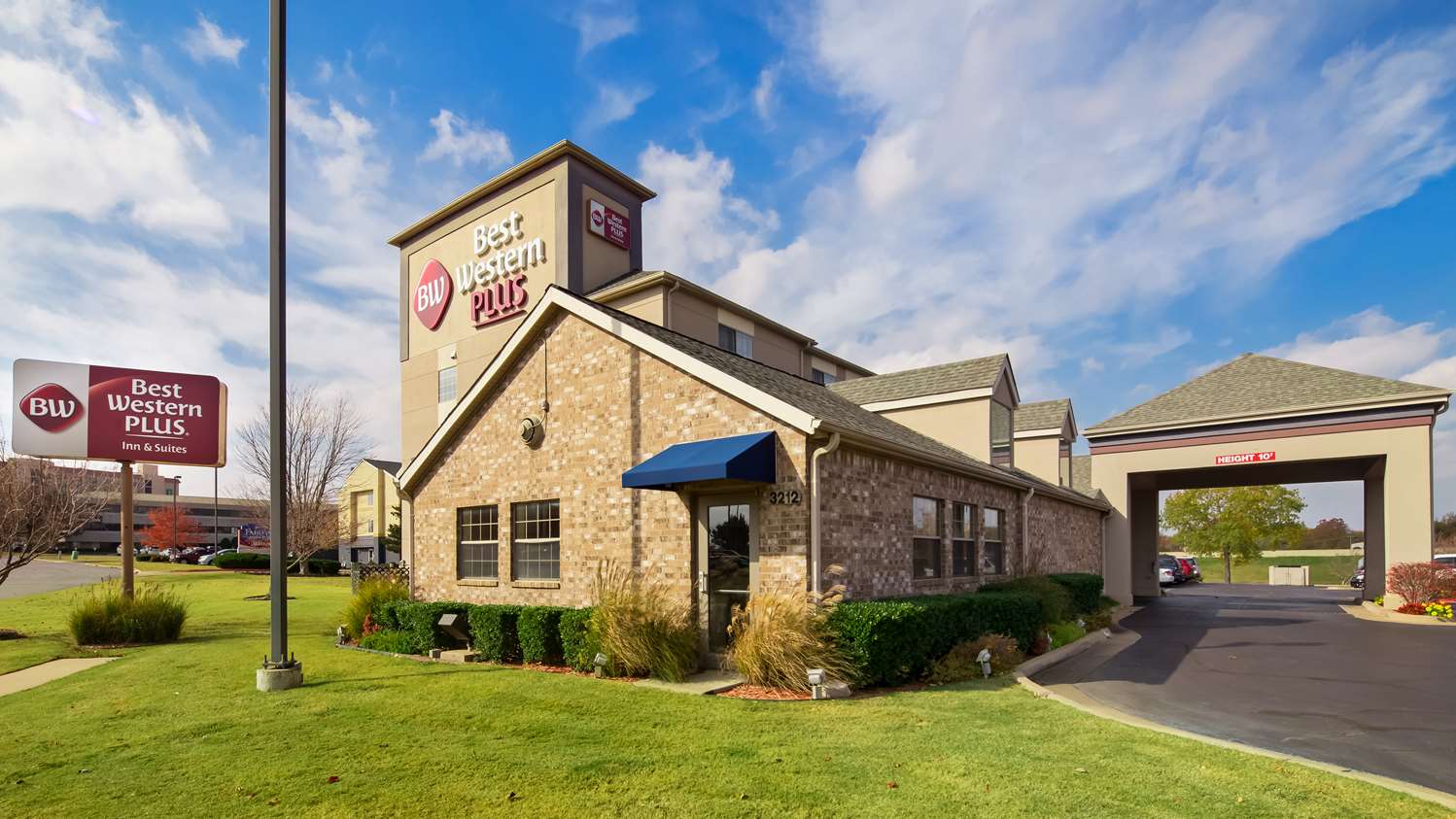 Best Western Plus Tulsa Inn & Suites, OK See Discounts