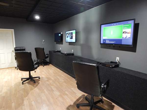 Recreation - SureStay Plus Hotel by Best Western Lawton