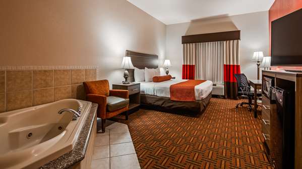 Suite - Best Western Plus Memorial Inn & Suites Oklahoma City
