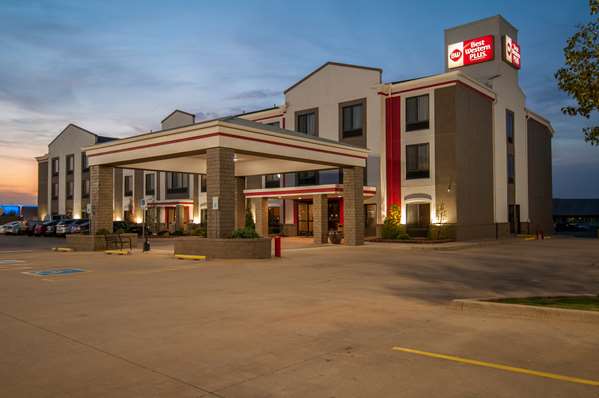 Exterior view - Best Western Plus Memorial Inn & Suites Oklahoma City