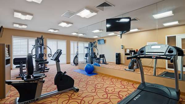 Fitness/ Exercise Room - SureStay Hotel by Best Western Blackwell