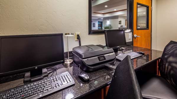 Conference Area - Best Western Plus Midwest City Inn & Suites - I-40, Exit 157A & 157B