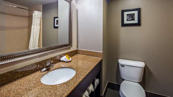 - Best Western Plus Midwest City Inn & Suites - I-40, Exit 157A & 157B