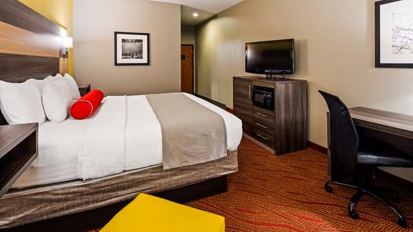  - Best Western Plus Midwest City Inn & Suites - I-40, Exit 157A & 157B