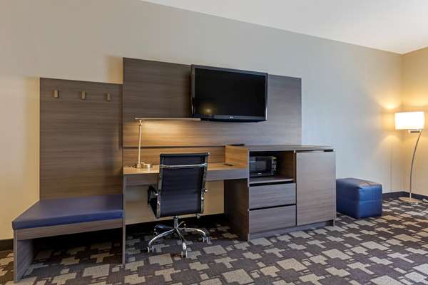  - Best Western Seminole Inn & Suites