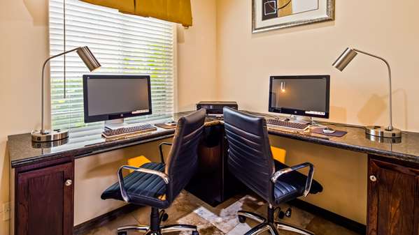 Conference Area - Best Western Red River Inn & Suites - I-35, Exit 1