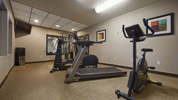 Fitness/ Exercise Room - Best Western Plus Woodland Hotel Tulsa