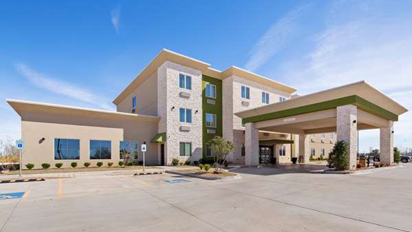 Exterior view - Best Western Lindsay Inn & Suites