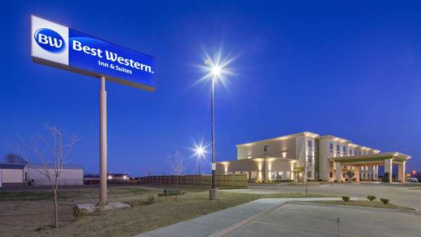 Exterior view - Best Western Lindsay Inn & Suites