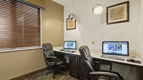 Conference Area - Best Western Lindsay Inn & Suites