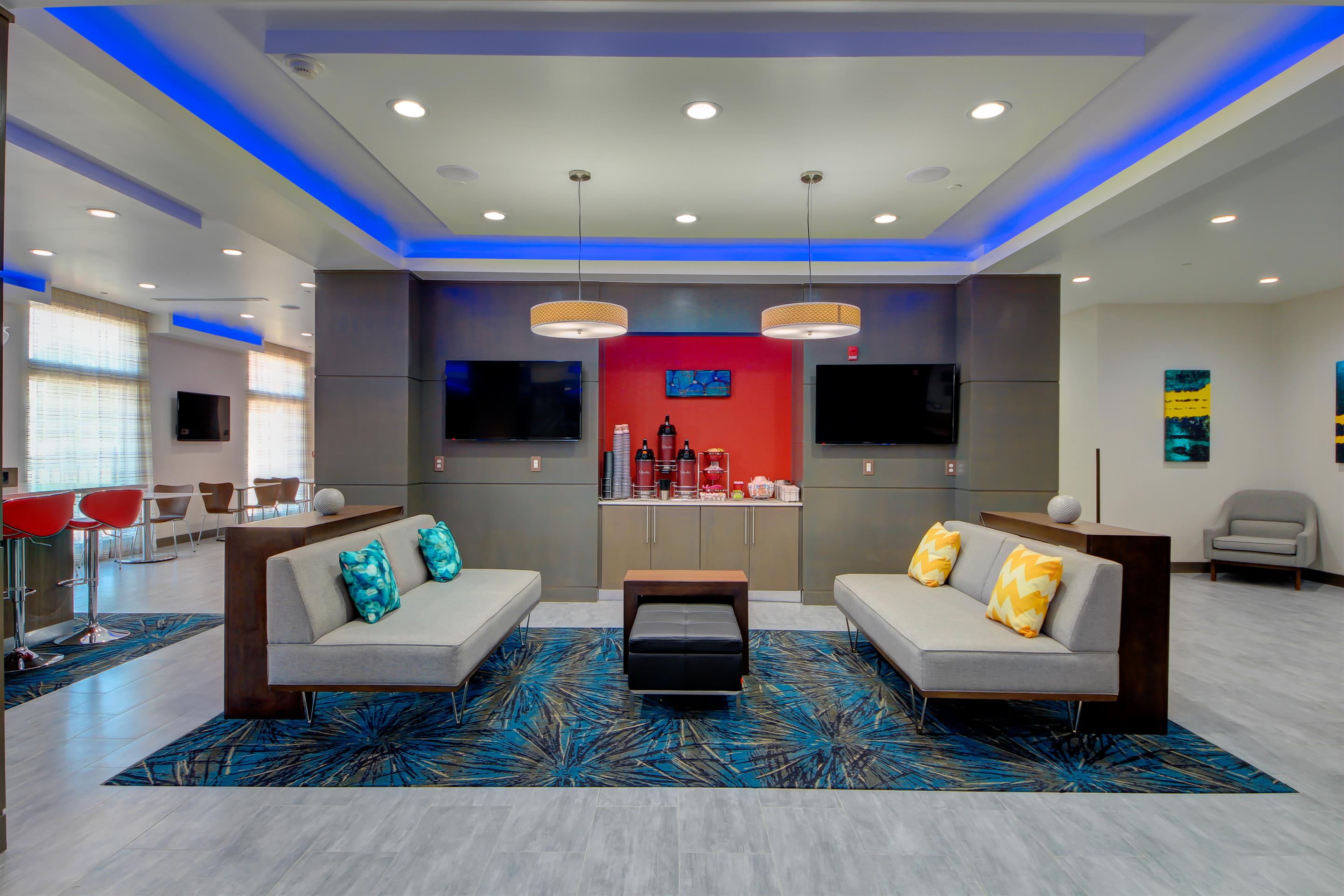 Coffee Bar | Best Western Plus The Inn & Suites At Muskogee