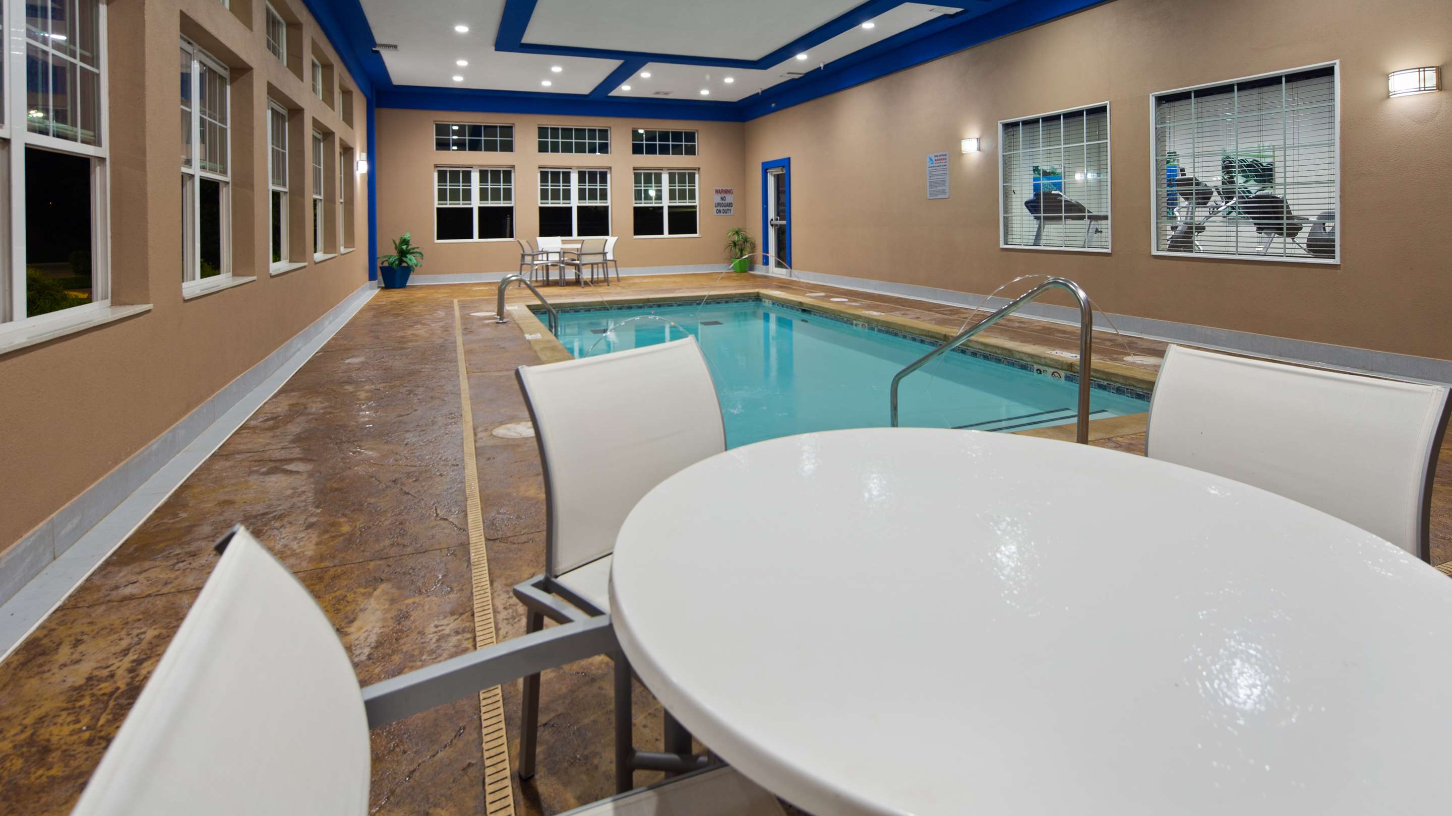 Indoor Pool | Best Western Plus The Inn & Suites At Muskogee
