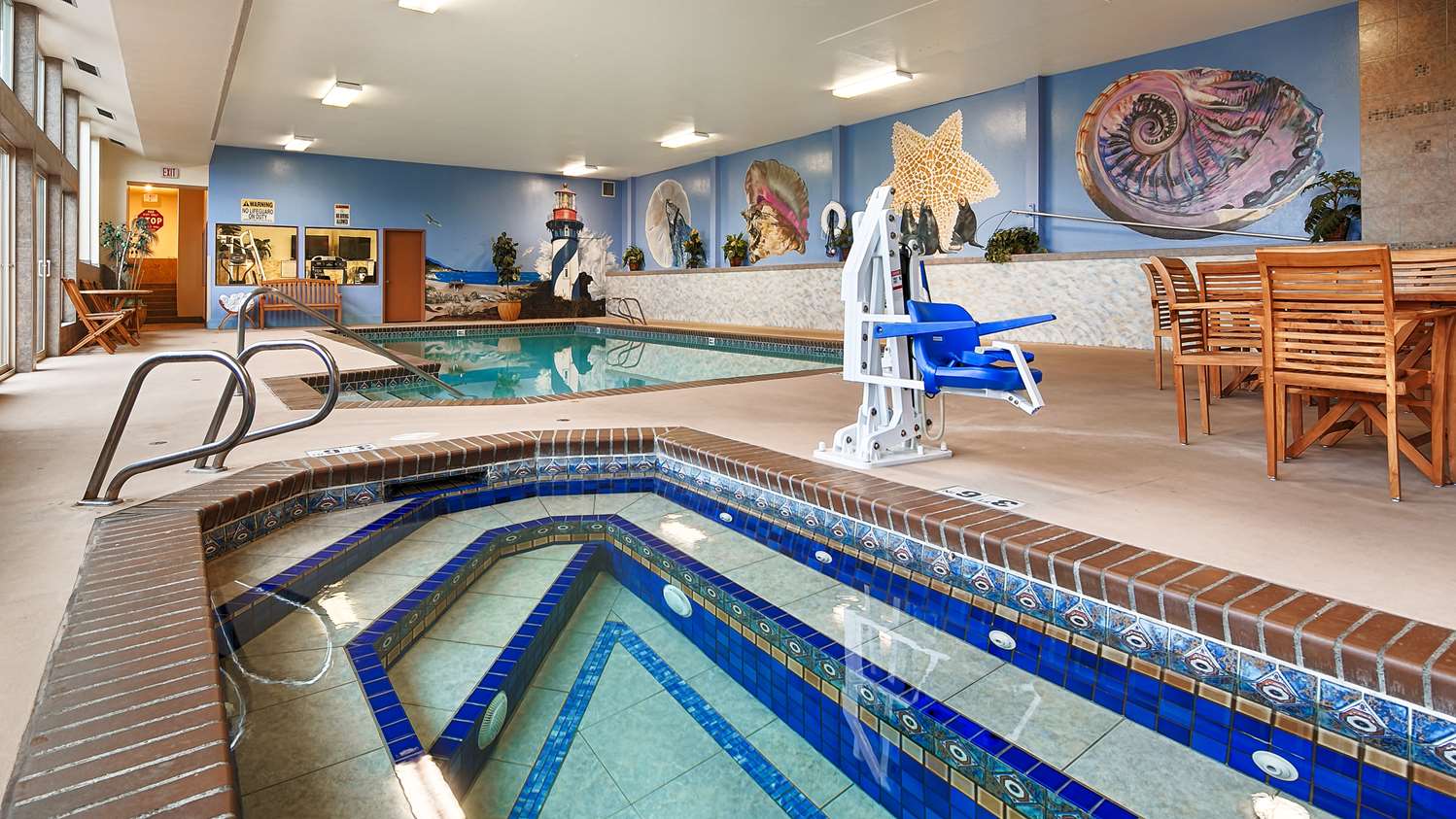 Best Western Holiday Hotel Coos Bay, OR See Discounts